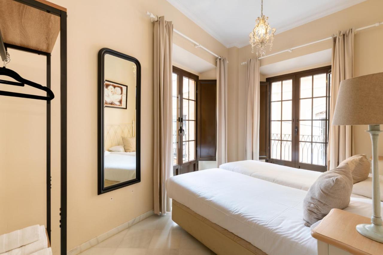 Precioso Y Moderno Apartamento En Centro De Sevilla Kültér fotó